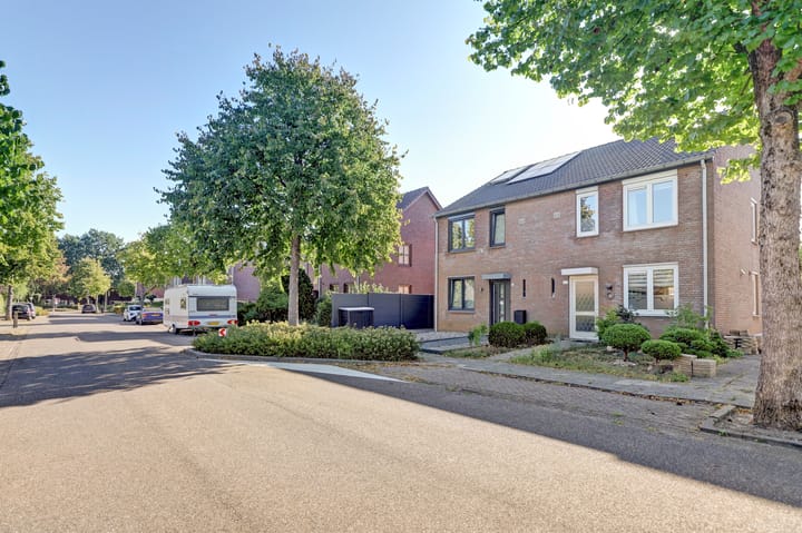 Photo 37 of Boegstraat 31-A