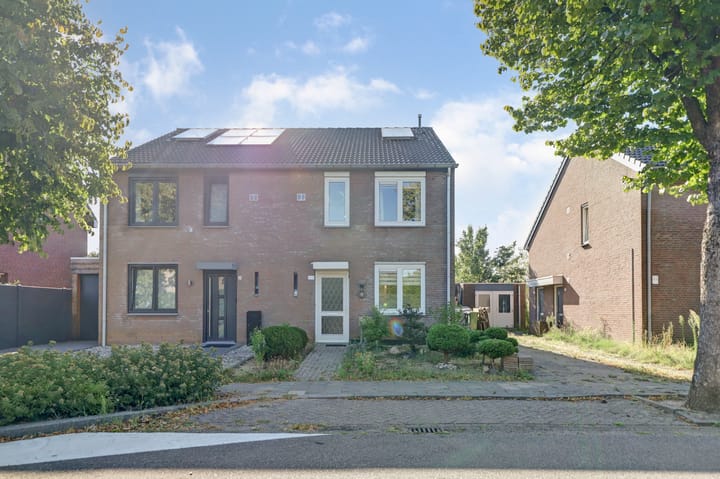 Photo 38 of Boegstraat 31-A