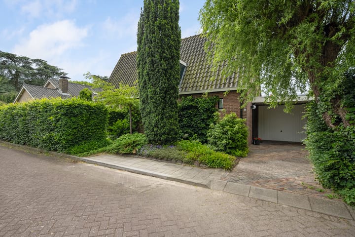 Photo 7 of Vuurdoornstraat 4