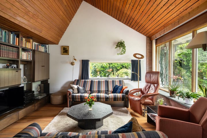 Photo 21 of Vuurdoornstraat 4