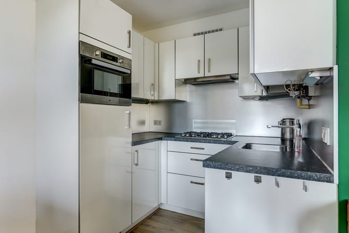 Foto 13 van Celebesstraat 61-E