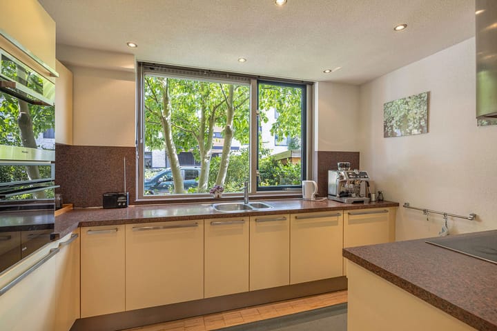 Photo 13 of Leendert Butterstraat 44