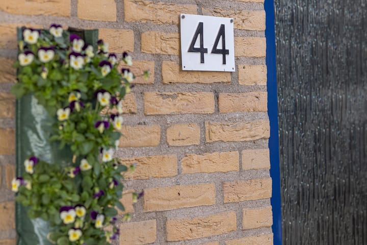 Photo 39 of Leendert Butterstraat 44