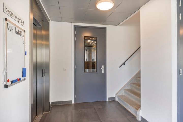 Foto 11 van Altair 30