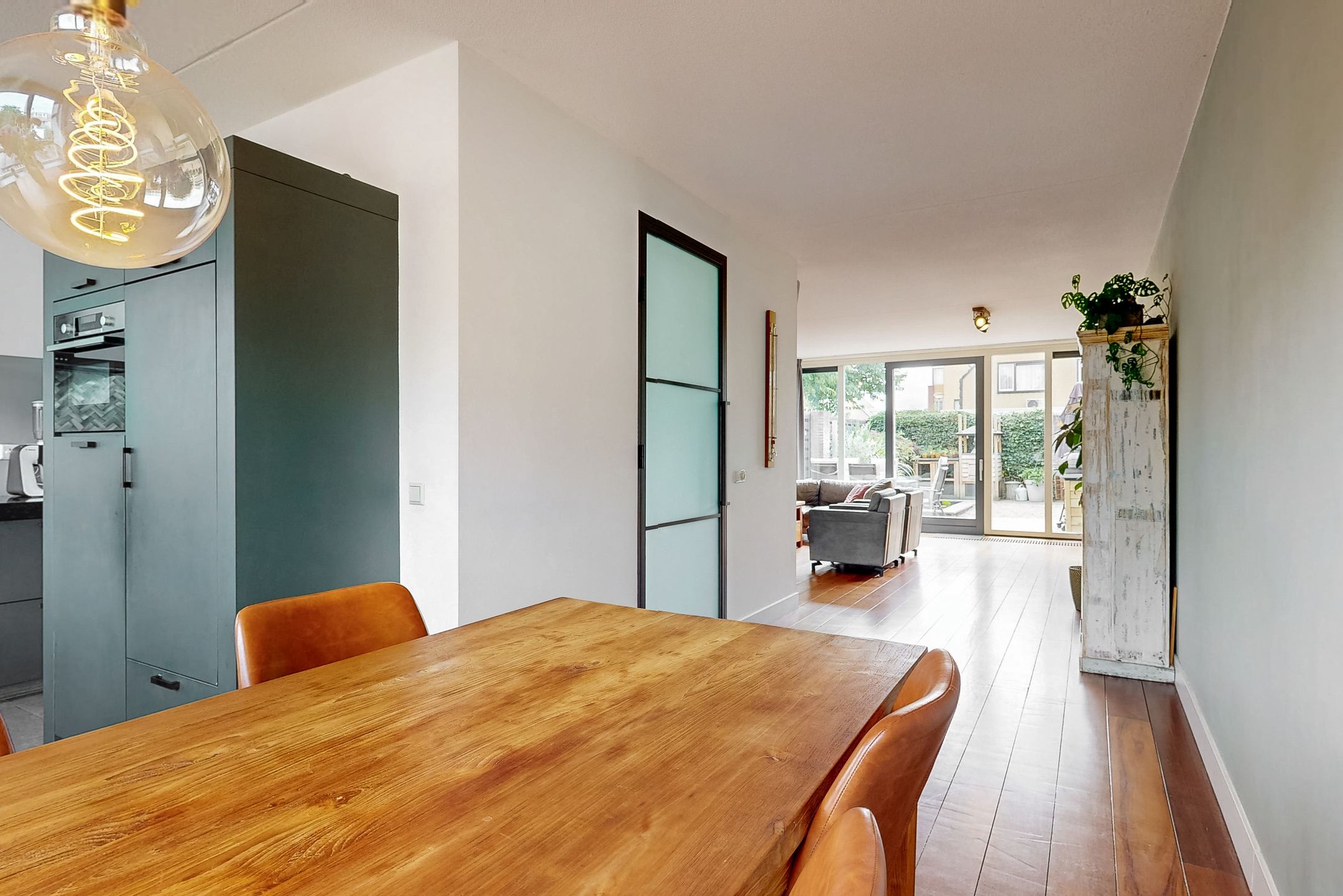 Foto 9 van Hoge Rijndijk 101