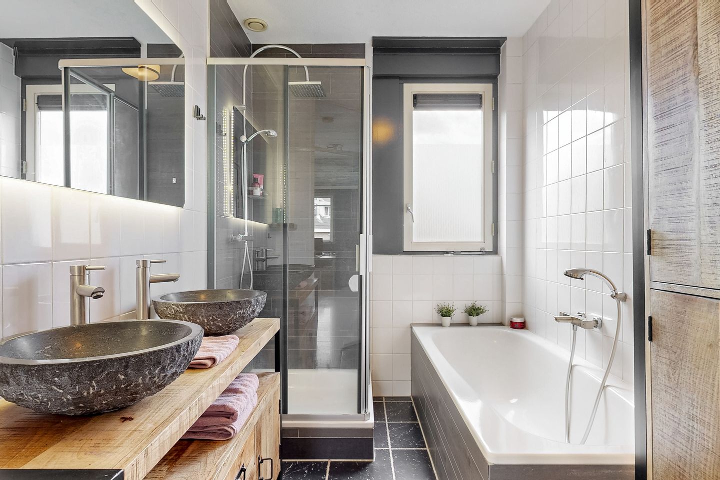 Foto 20 van Hoge Rijndijk 101