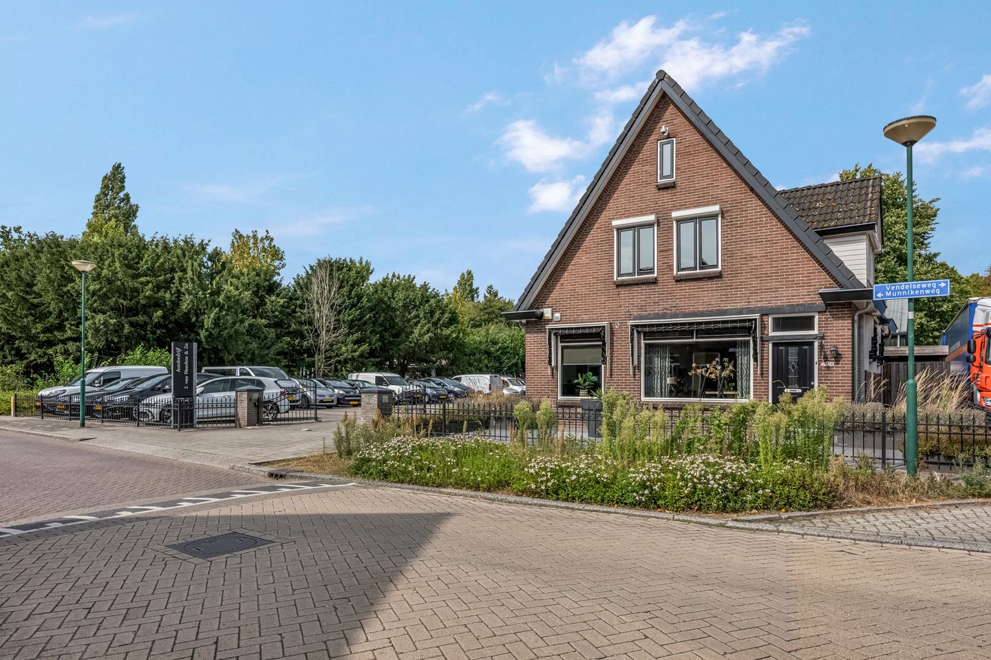 Foto 4 van Munnikenweg 2