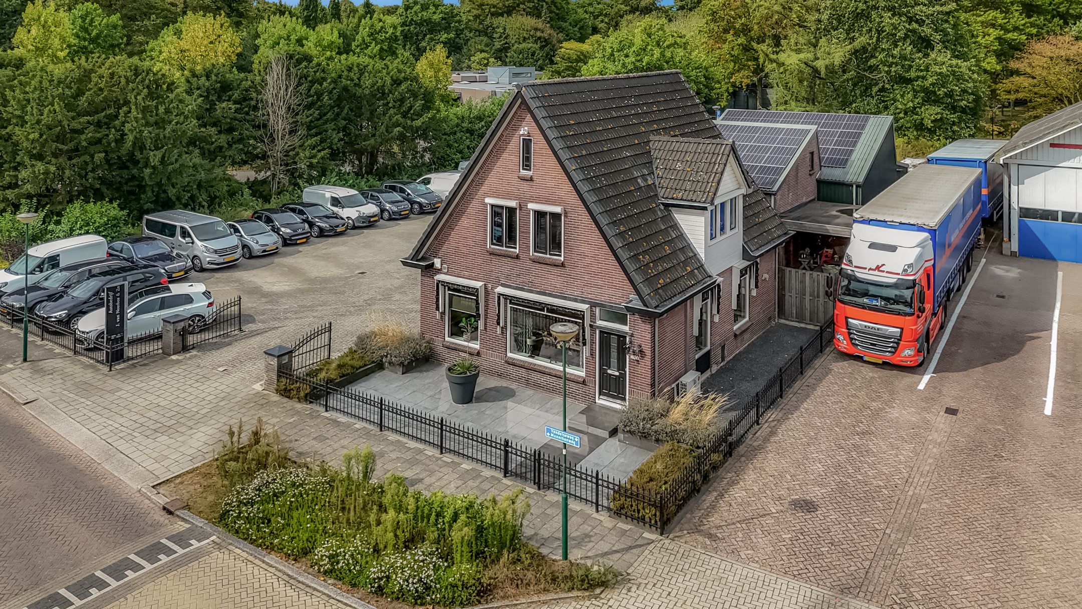 Foto 57 van Munnikenweg 2