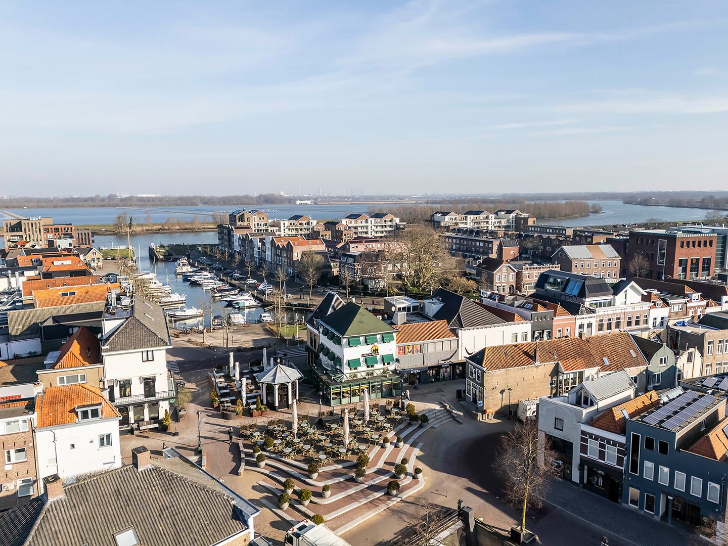 View photo 1 of Oostdijk 1-A