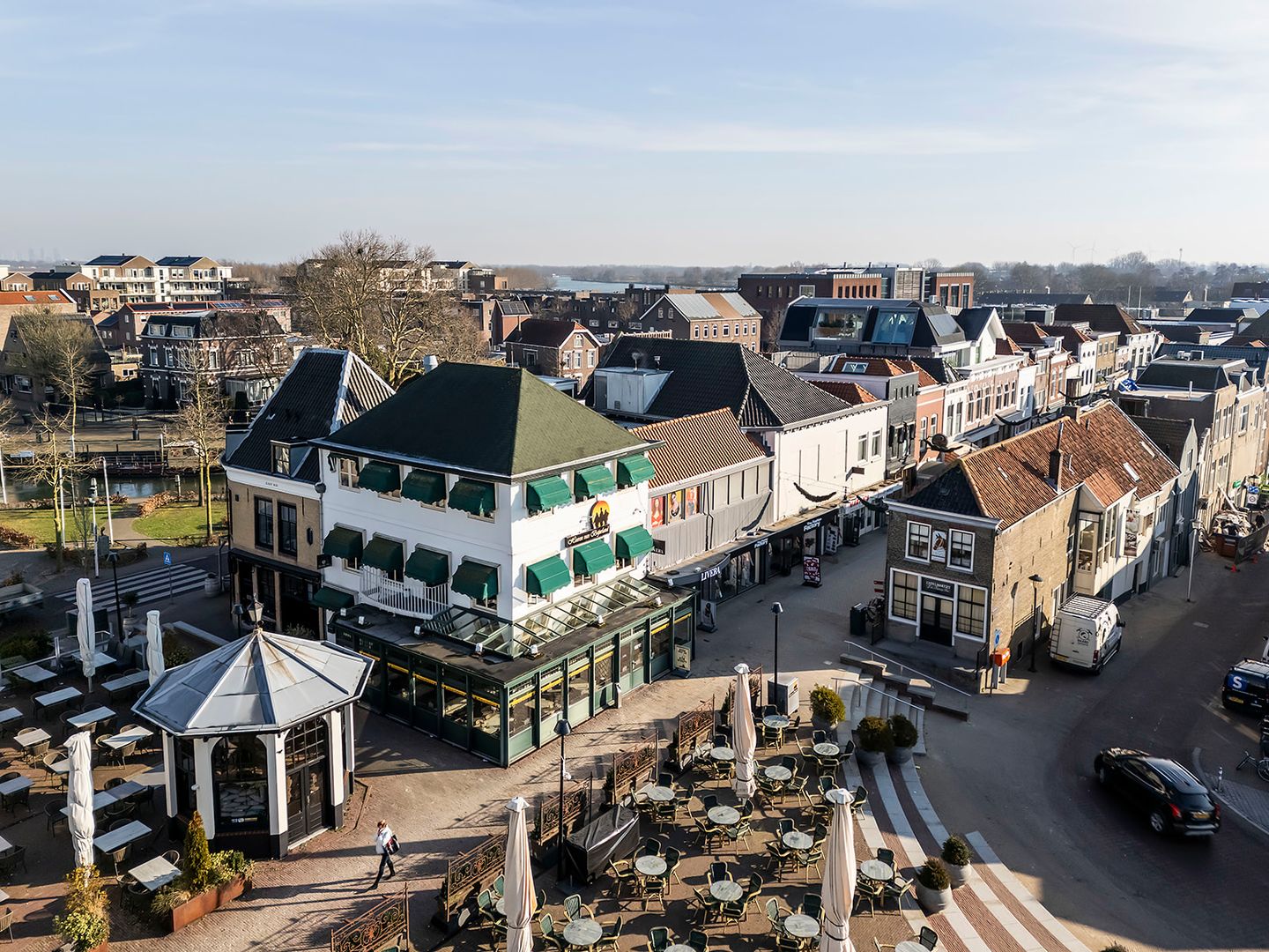 View photo 2 of Oostdijk 1-A