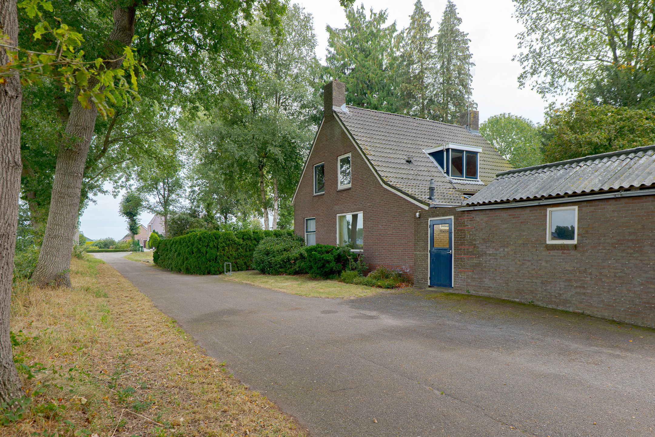 Photo 6 of Rolderstraat 2-A