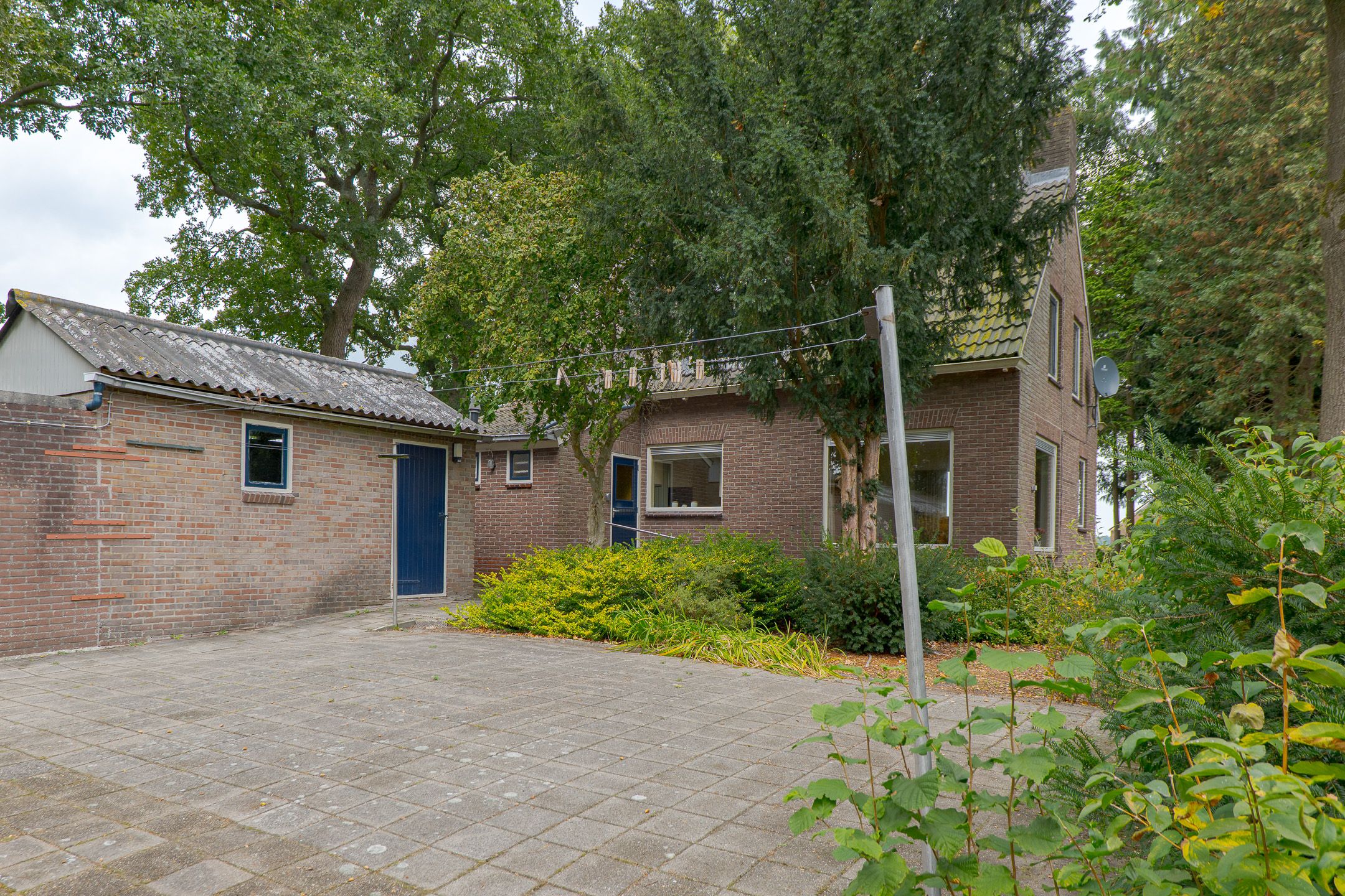 Photo 45 of Rolderstraat 2-A