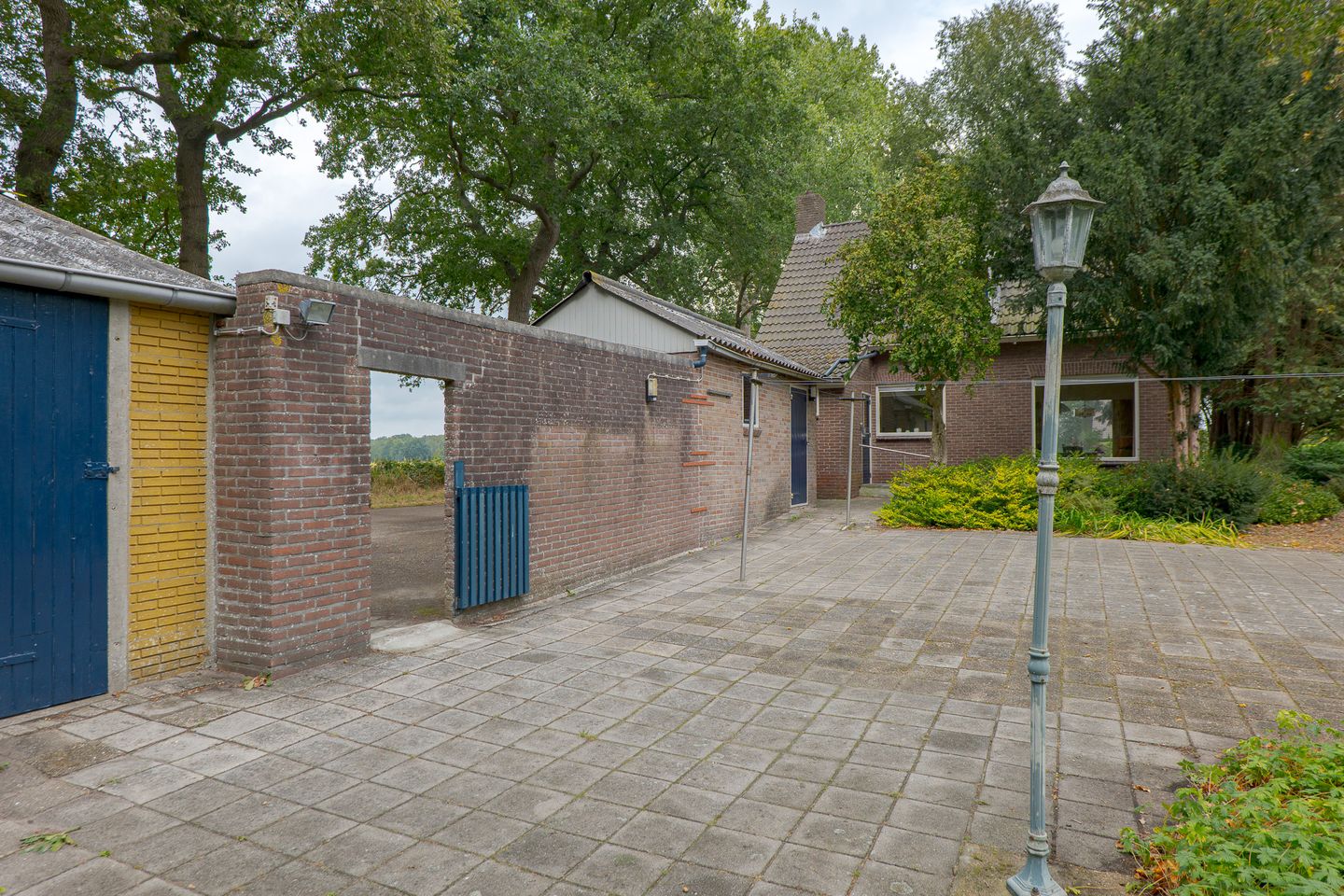 Photo 55 of Rolderstraat 2-A