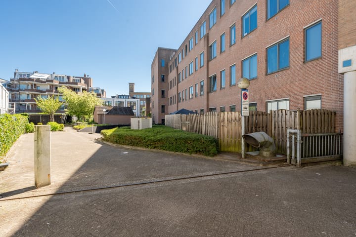 Photo 28 of Kalverstraat 8-4