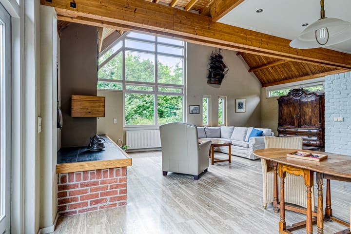 Foto 12 van J.W. Schuurmanstraat 10