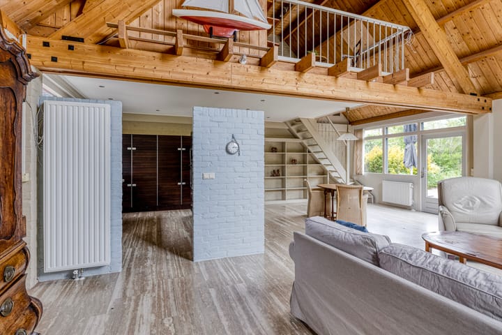 Foto 13 van J.W. Schuurmanstraat 10