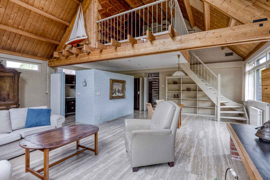 Foto 16 van J.W. Schuurmanstraat 10