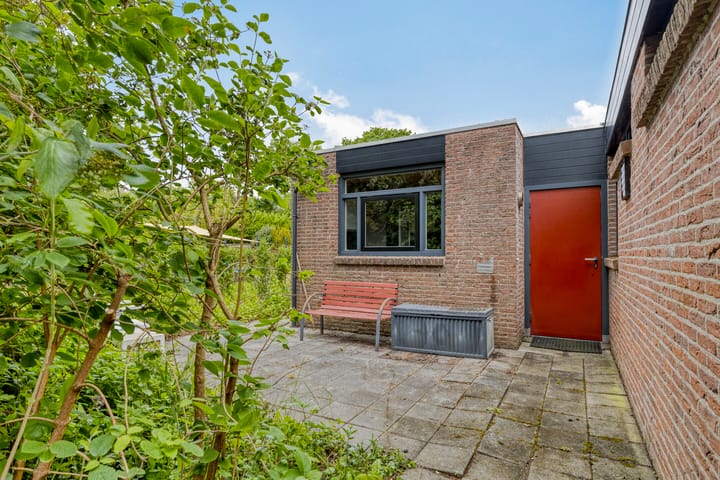 Foto 43 van J.W. Schuurmanstraat 10