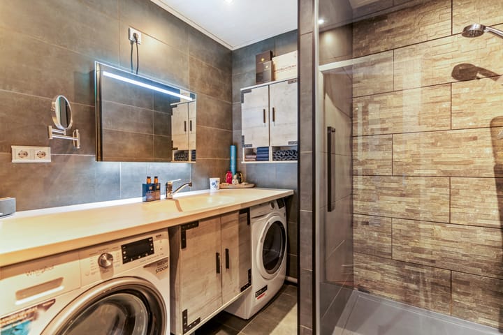 Foto 3 van Van Anrooystraat 115