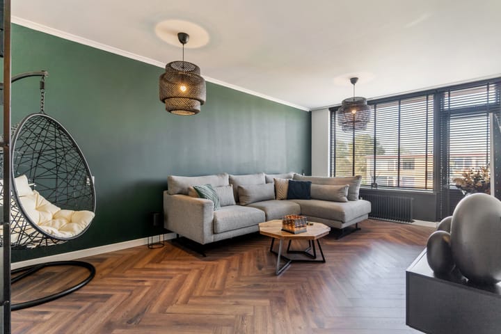 Photo 8 of Van Anrooystraat 115