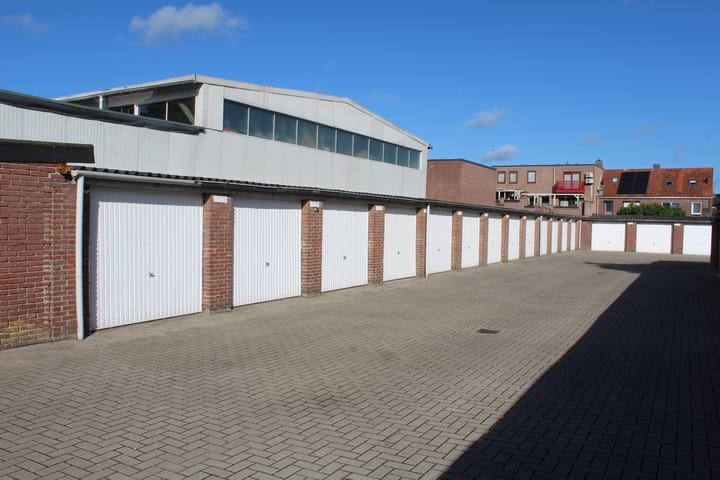 Foto 4 van Broekhovenseweg 111-25