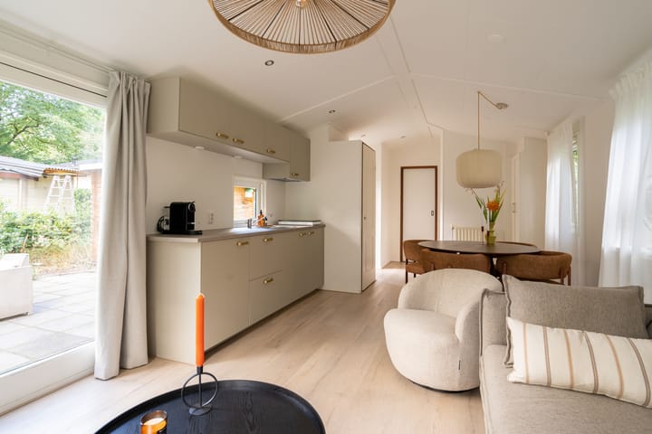 Photo 5 of Groningerweg 13-239