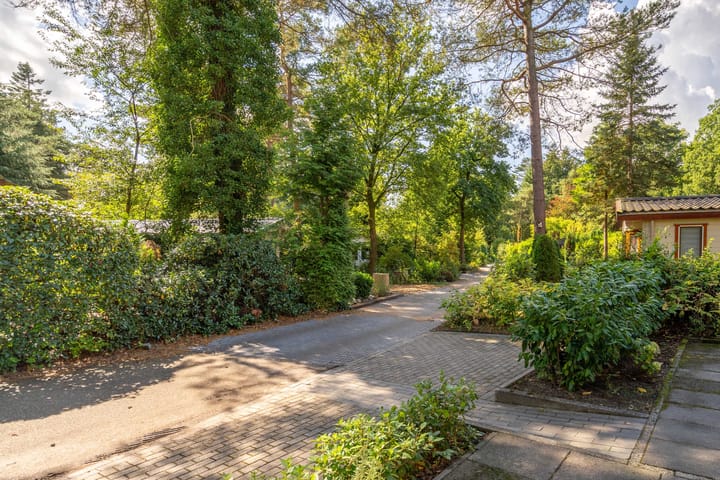 Photo 16 of Groningerweg 13-239