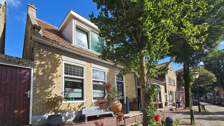 Burgemeester Mentzstraat 38