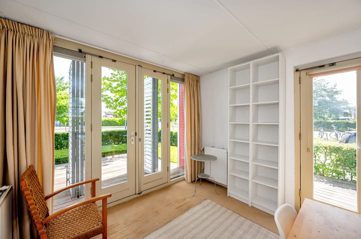 Foto 14 van Tahitistraat 1