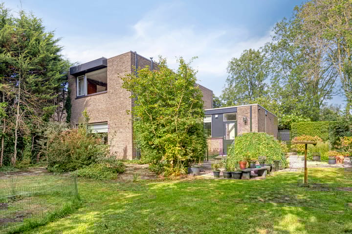 Photo 2 of Heemlaan 12