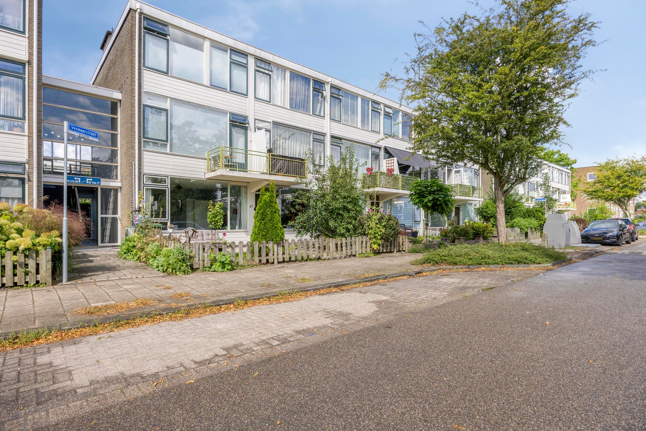 Photo 6 of Vermeerstraat 47