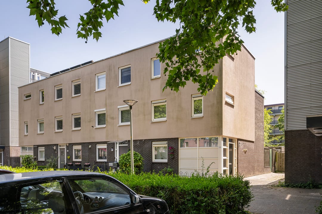 Foto 1 van Samuel Esmeijerstraat 241