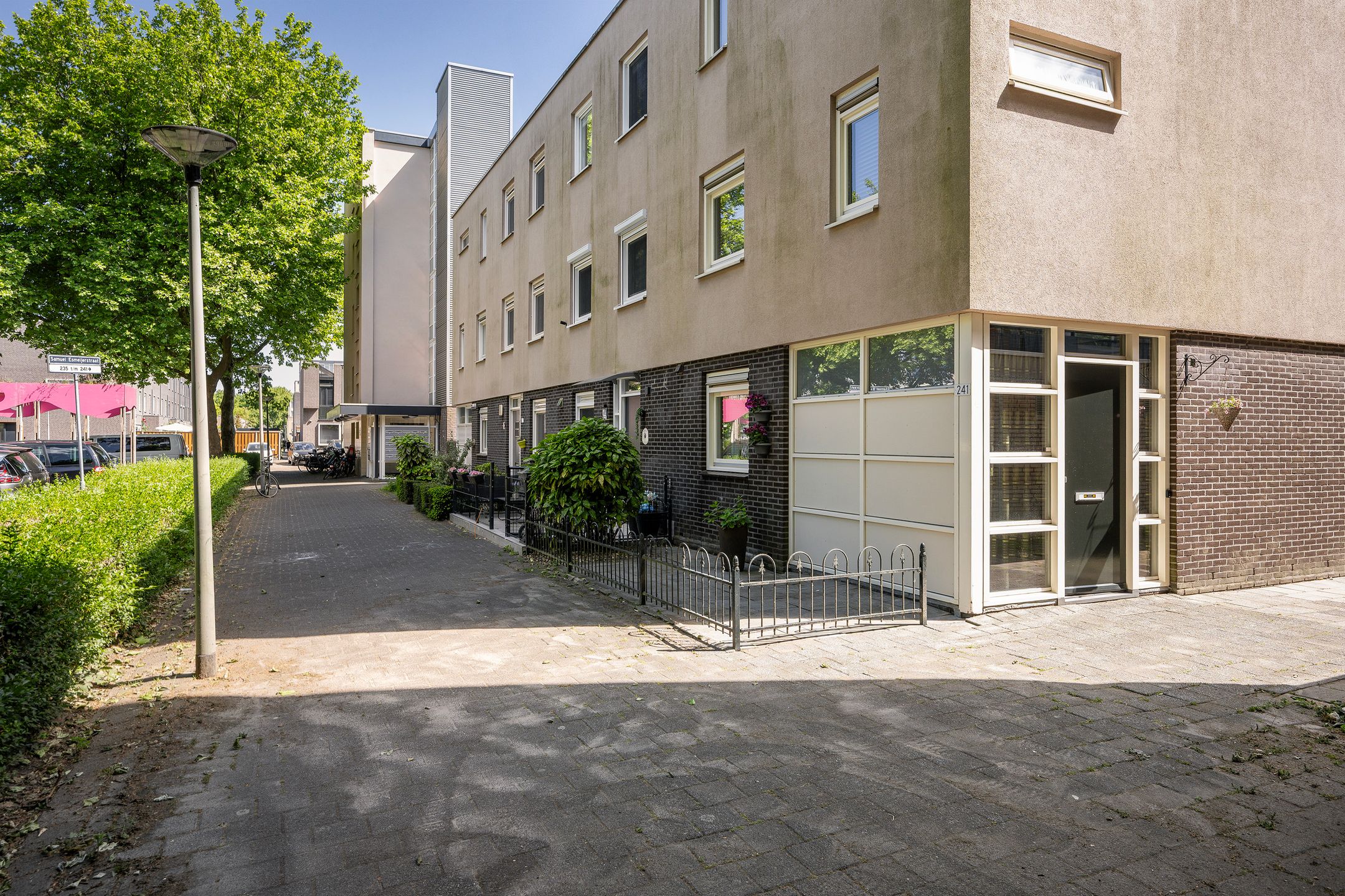 Foto 9 van Samuel Esmeijerstraat 241