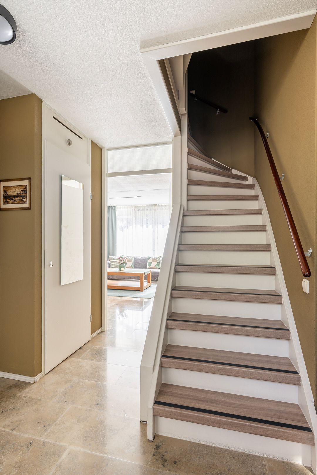 Foto 11 van Samuel Esmeijerstraat 241