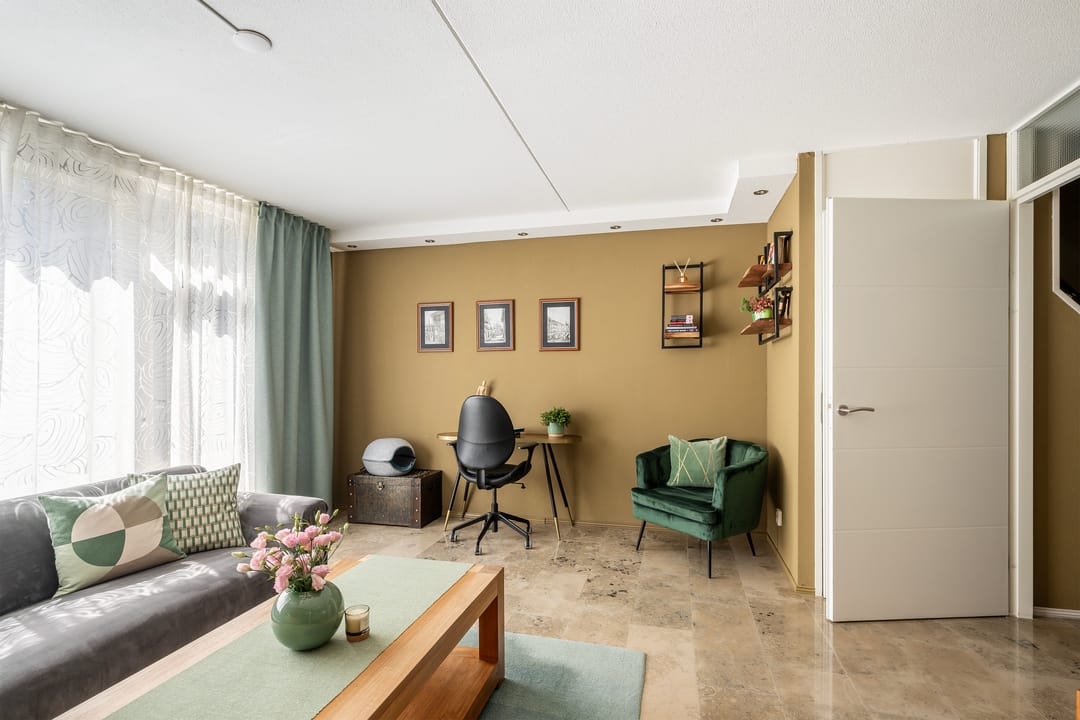 Foto 17 van Samuel Esmeijerstraat 241