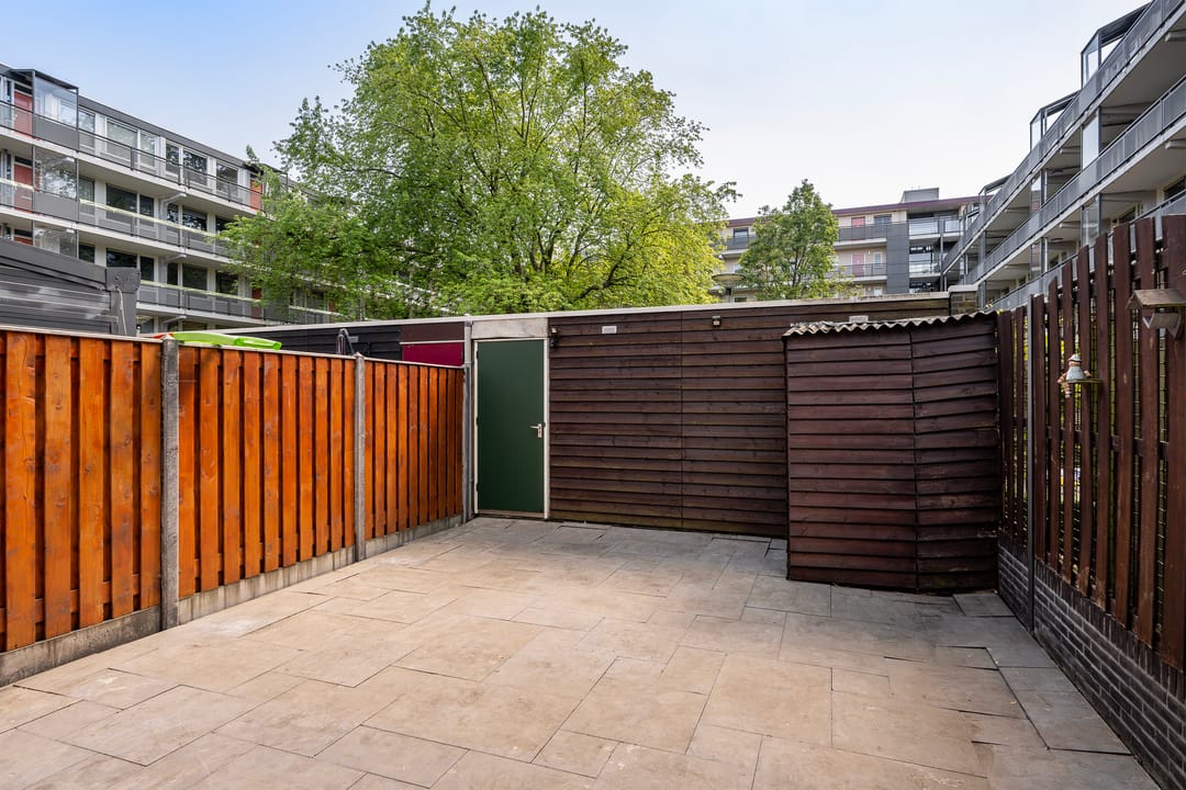 Foto 22 van Samuel Esmeijerstraat 241