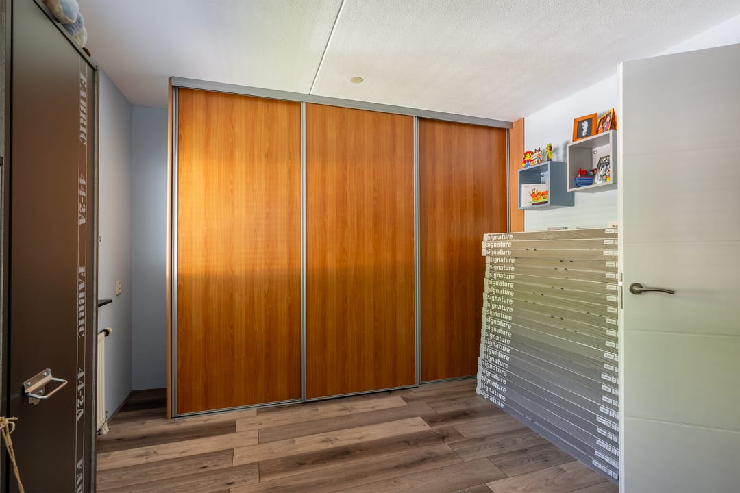 Foto 32 van Samuel Esmeijerstraat 241