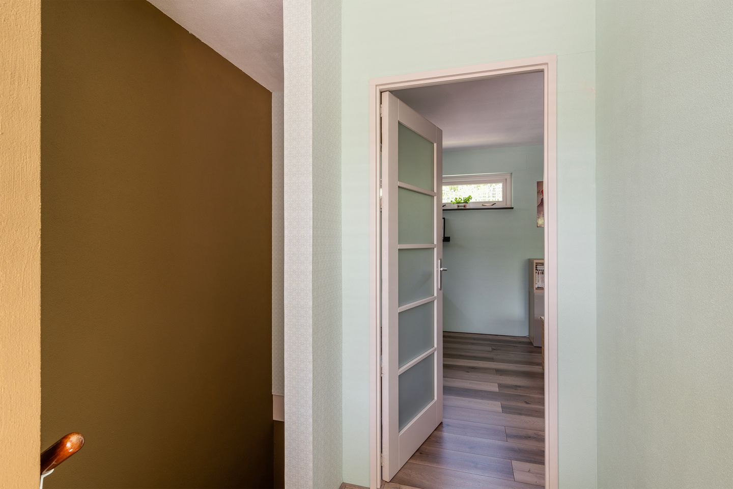 Foto 35 van Samuel Esmeijerstraat 241