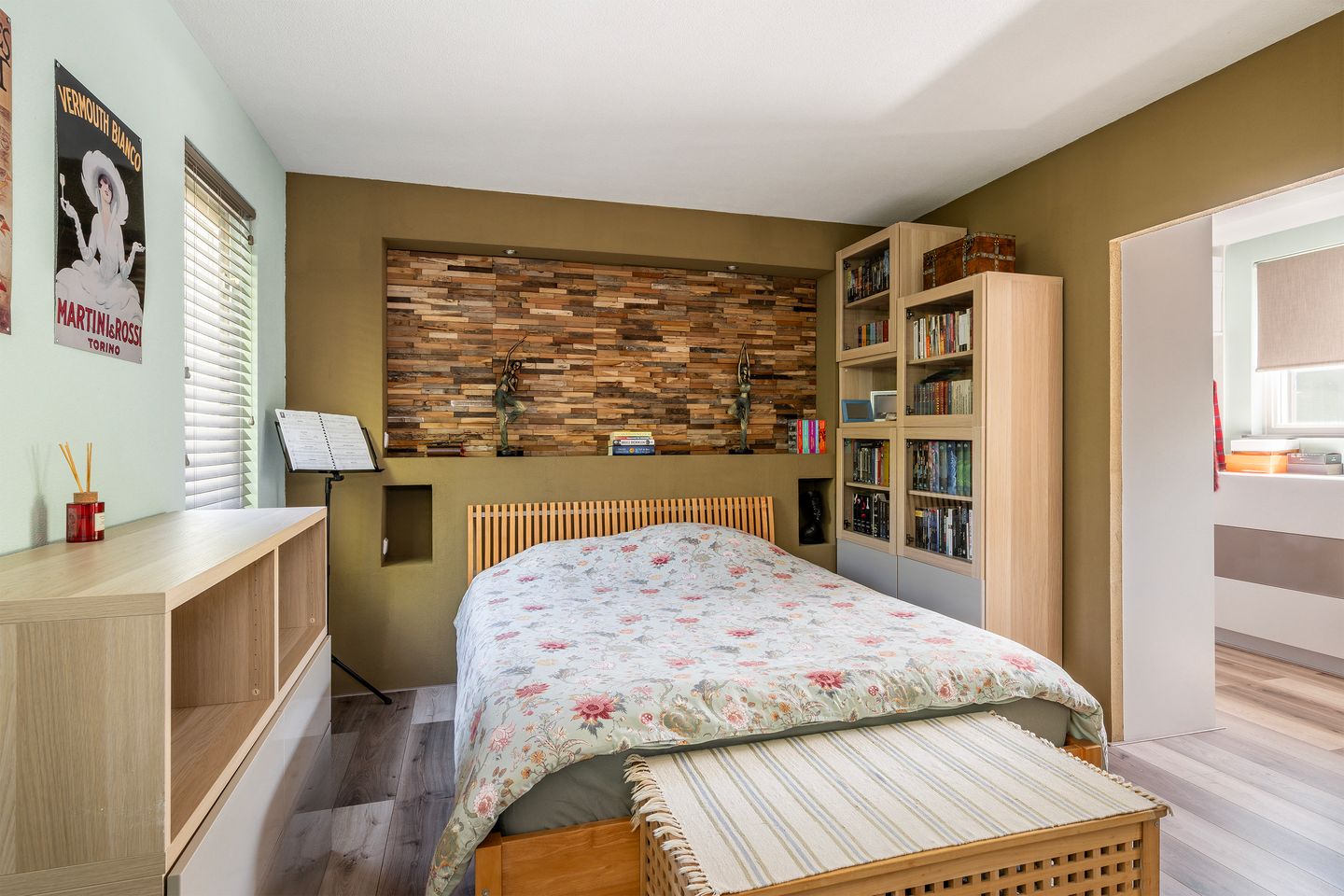 Foto 40 van Samuel Esmeijerstraat 241