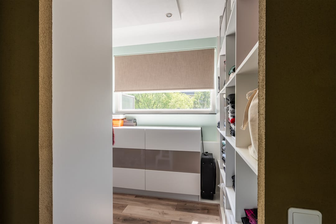 Foto 43 van Samuel Esmeijerstraat 241