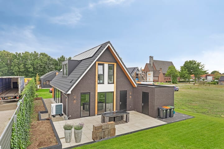 Foto 35 van Cornelis Schipperplein 10