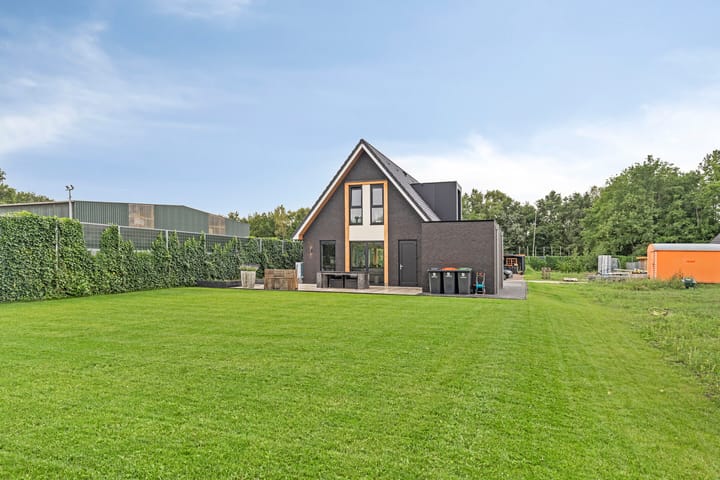 Foto 36 van Cornelis Schipperplein 10