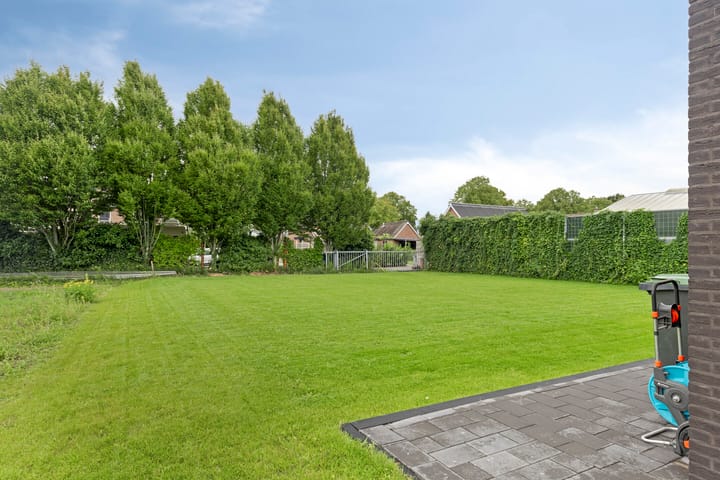 Foto 38 van Cornelis Schipperplein 10