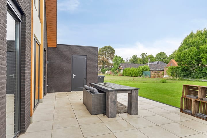 Foto 40 van Cornelis Schipperplein 10