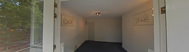 Slaapkamer met balkon