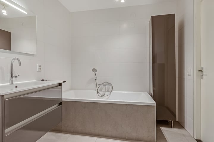 Photo 5 of Sint Willebrordstraat 29