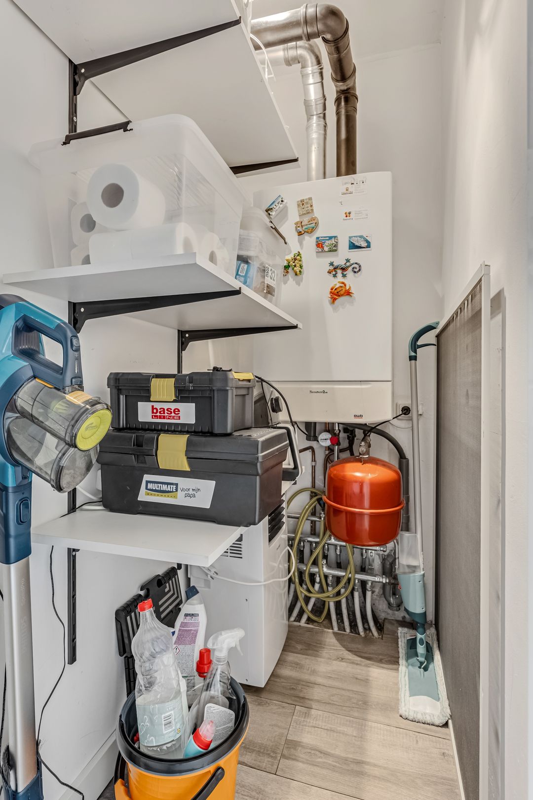 Photo 8 of Sint Willebrordstraat 29