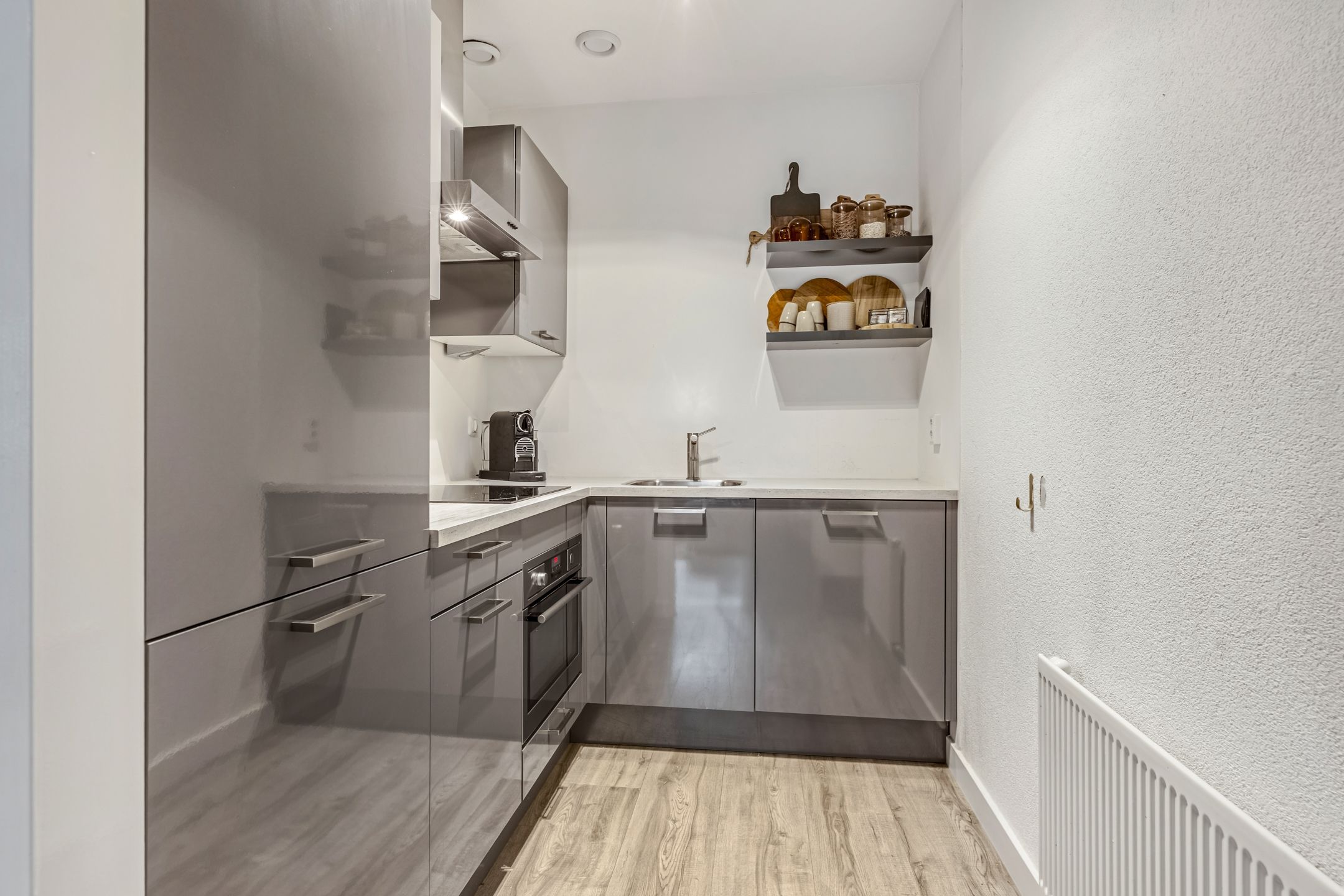 Photo 12 of Sint Willebrordstraat 29