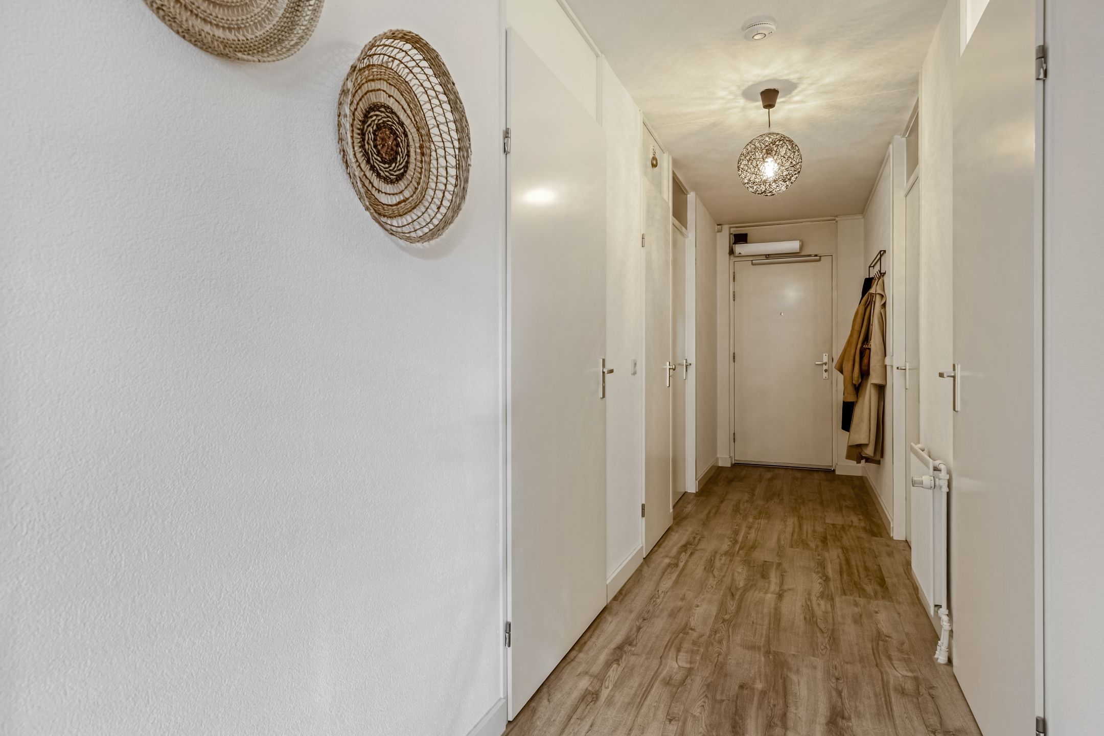 Photo 15 of Sint Willebrordstraat 29