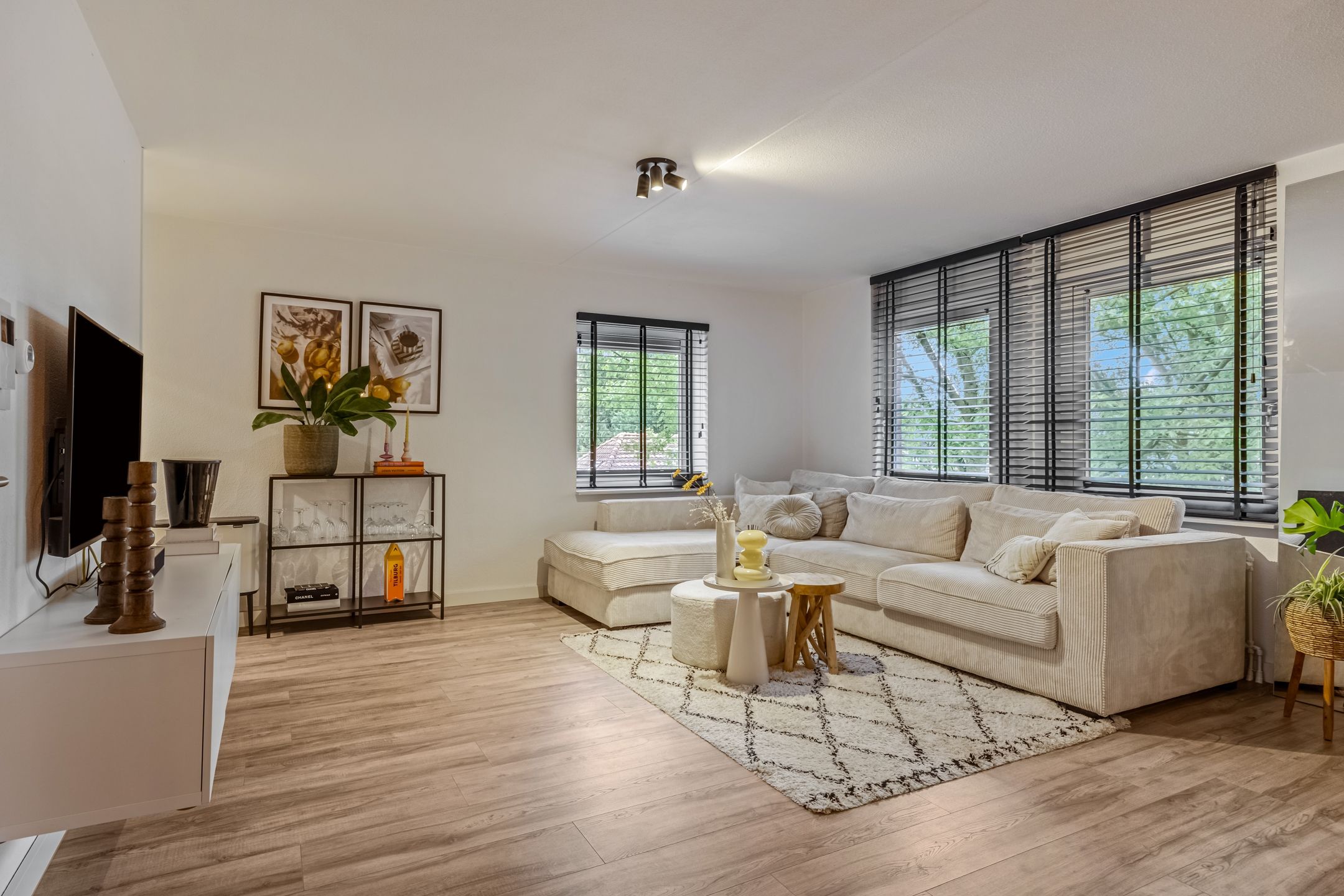 Photo 18 of Sint Willebrordstraat 29